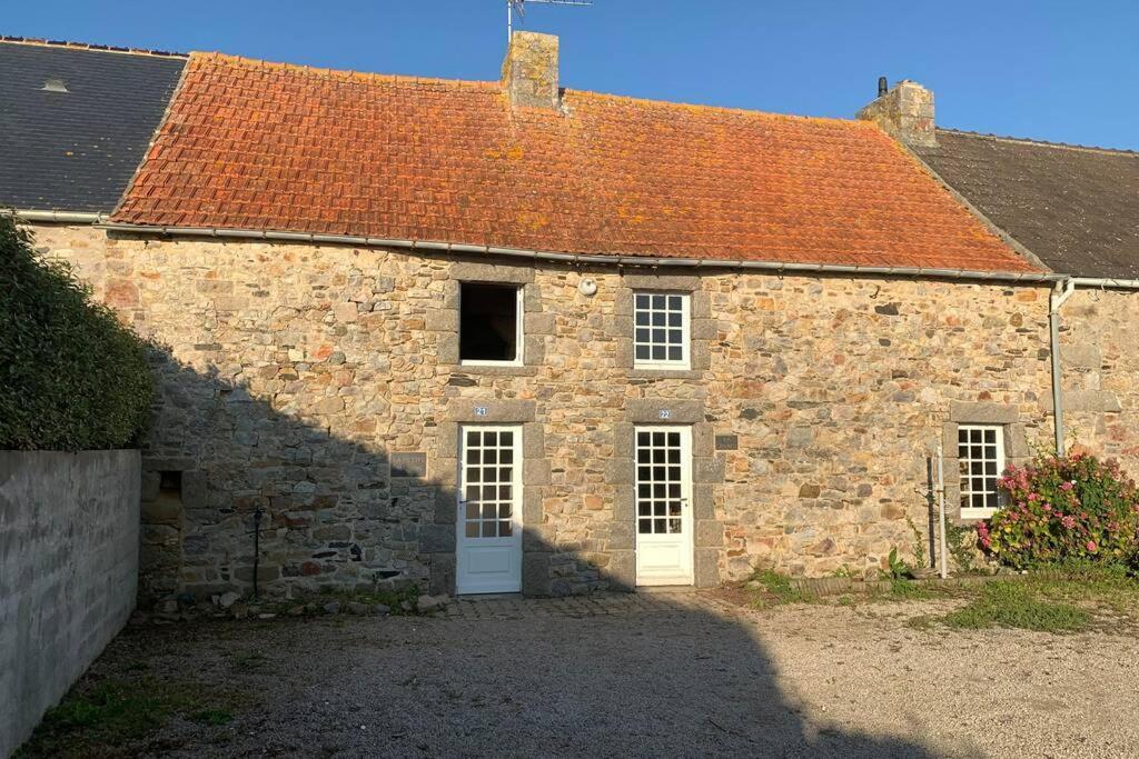 SCIOTOT - Bord de mer - La petite maison Les Pieux Eksteriør bilde